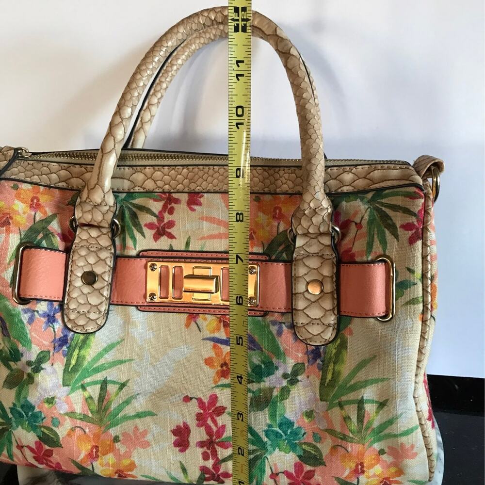 ALDO Spring colored Handbag - Picture 8 of 9